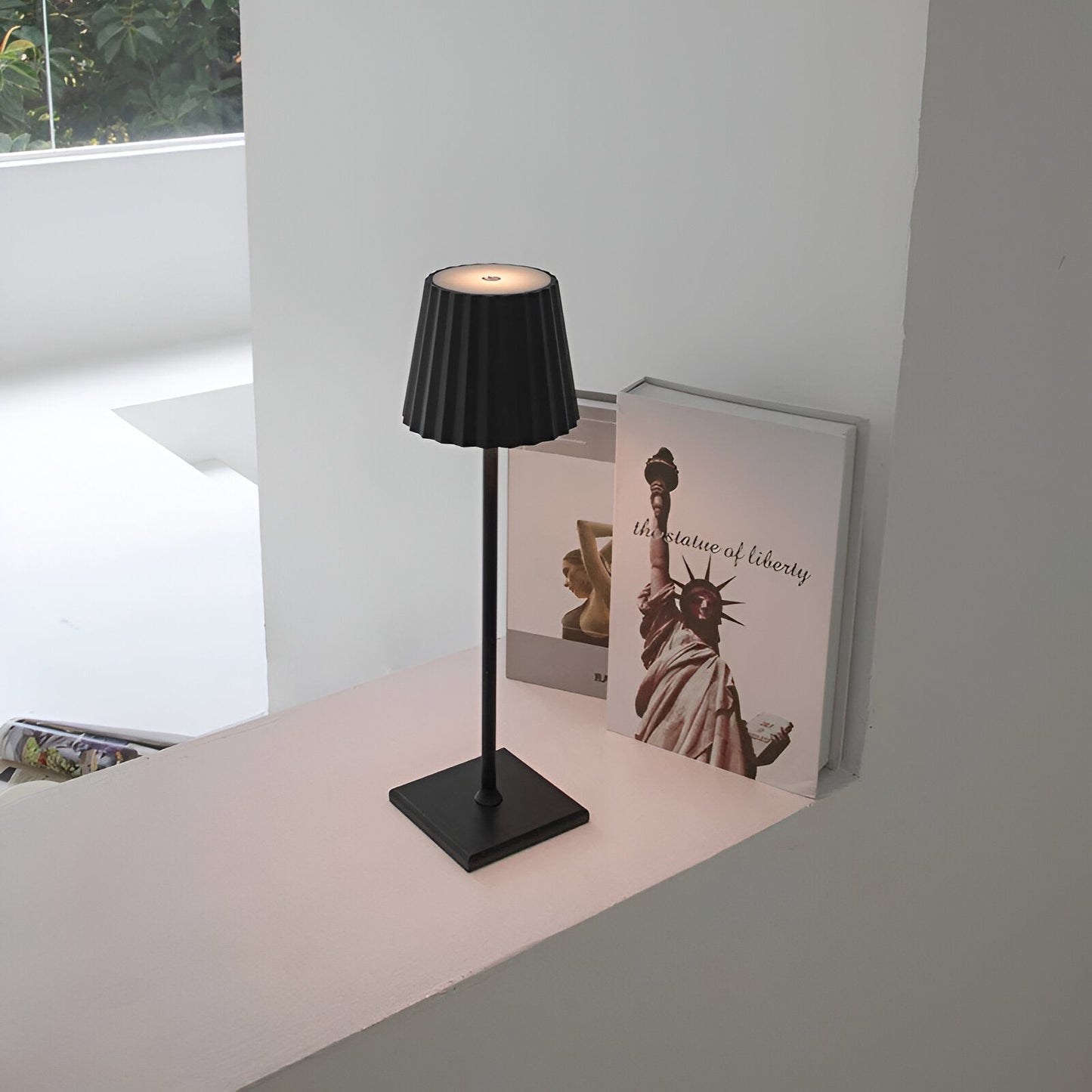 TwistLight | Aanraakbediening & Draadloze Tafellamp