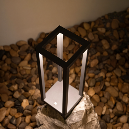 AuraLight | Minimalistische en draagbare tafellamp