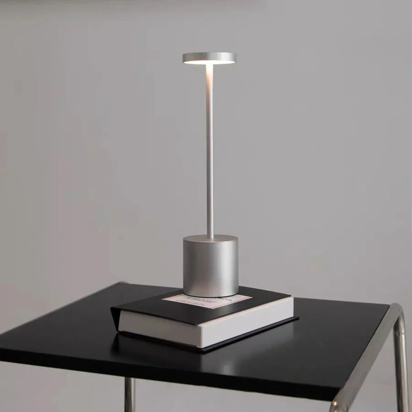 Luxe en moderne oplaadbare lamp