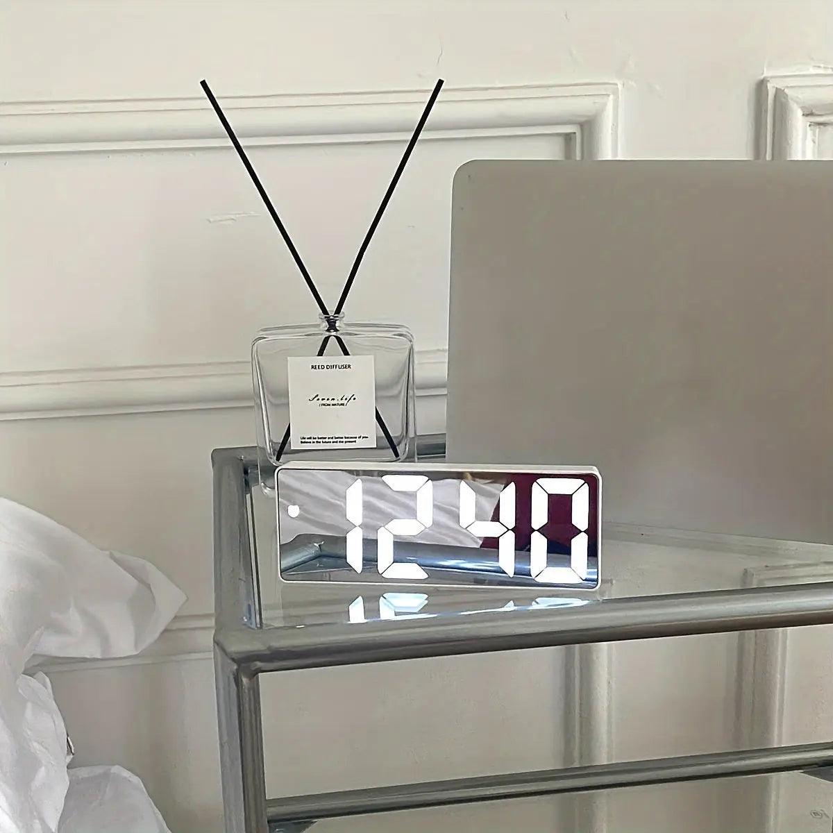 Elegance - MirrorDisplay LED Klok