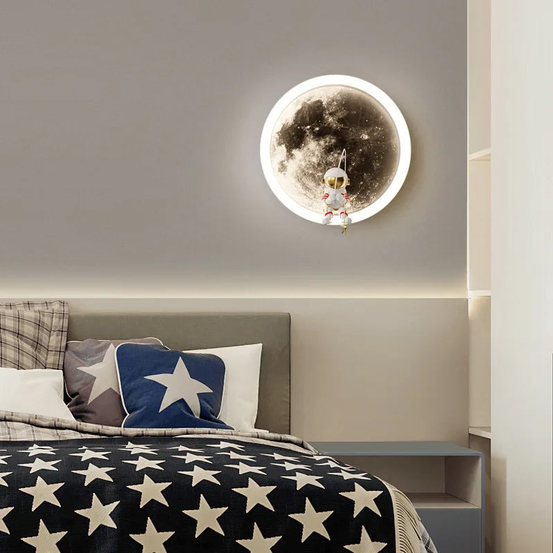 LunarCatch | Stralende maan wandlamp