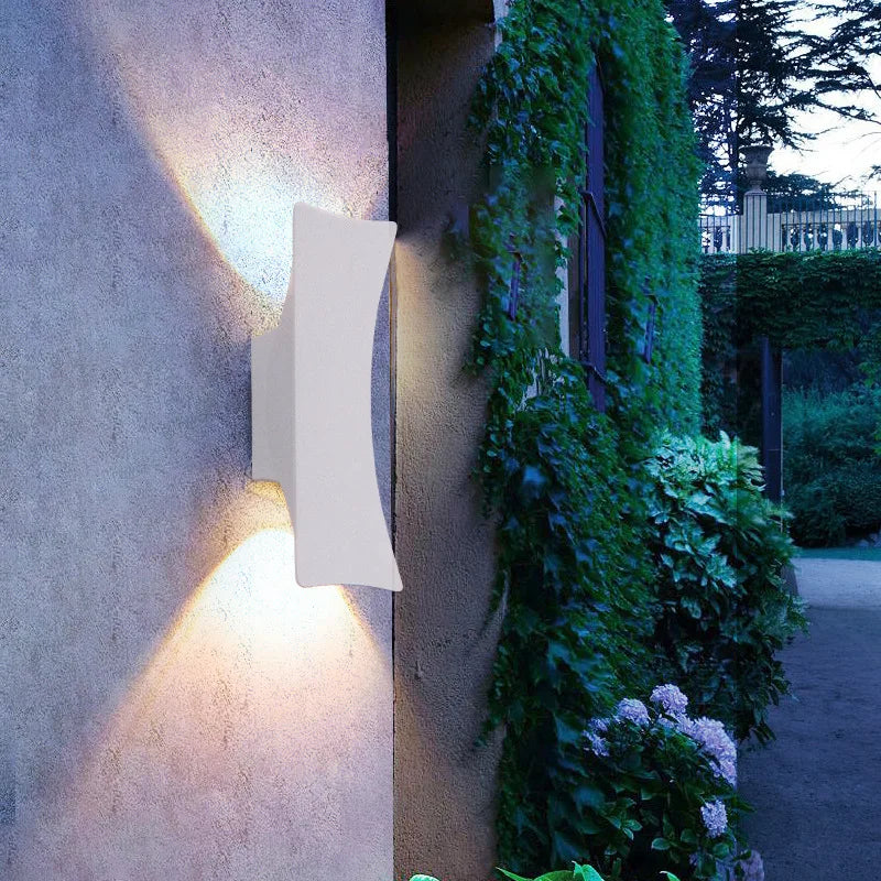 StadtStrahl | Stijlvolle LED buitenwandlamp voor moderne architectuur