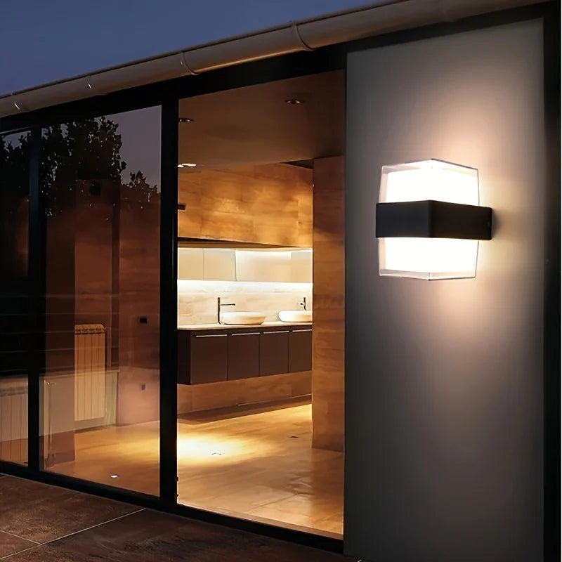 Waterdichte LED Buitenlamp – Moderne Tuin- & Terrasverlichting | Energiezuinig & Duurzaam