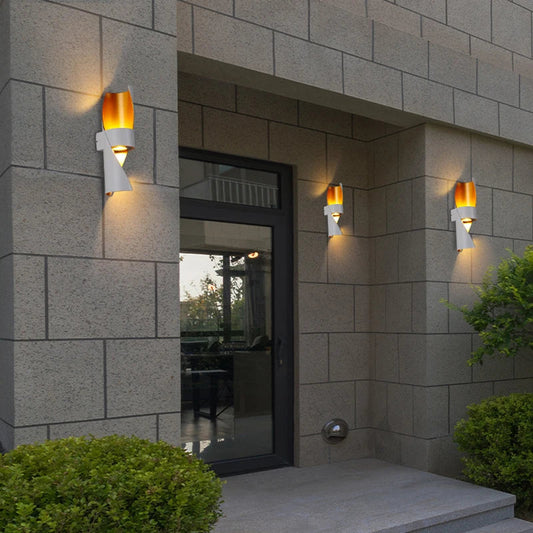 LumiNova LED Buitenwandlamp | Moderne Waterdichte Wandlamp van Aluminium & Glas, Energiezuinig voor Tuin, Oprit & Patio