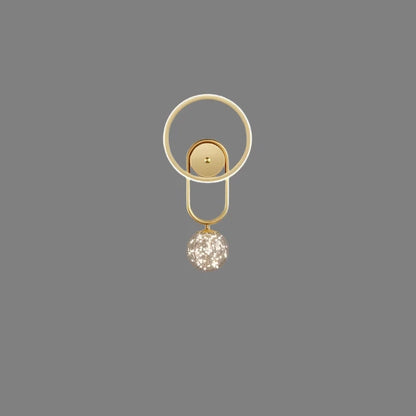 GlowVogue – Moderne LED Wandlamp in Goud met Glazen Bol
