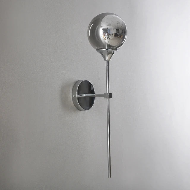 GoldenGlobe | Tijdloze Scandinavische wandlamp