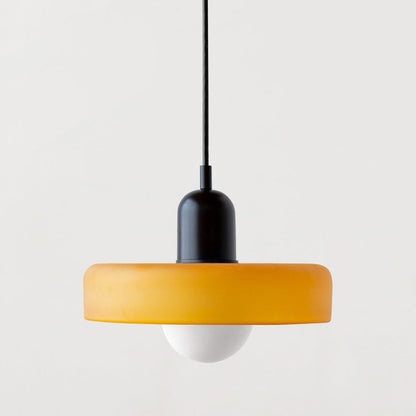 StiloGlas | Kleurrijke Hanglamp in Bauhaus-stijl – Glas-in-lood Design & Modern Vakmanschap