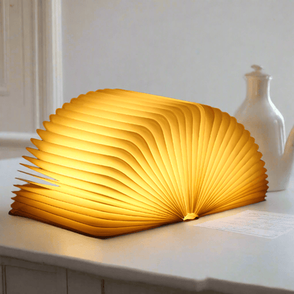 Dioro | Betoverde boekenlamp