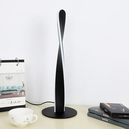 Alvora | Dimbare Moderne Tafellamp Aluminium