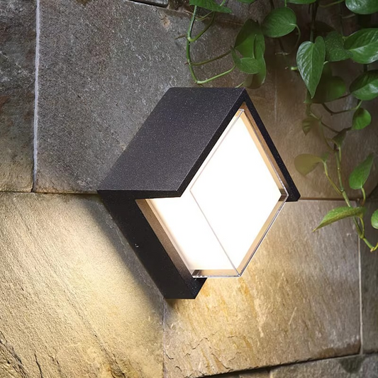 Lucy Wandlamp met bewegingssensor