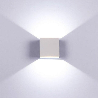 Suntra | Buiten Minimalistische Wandlamp