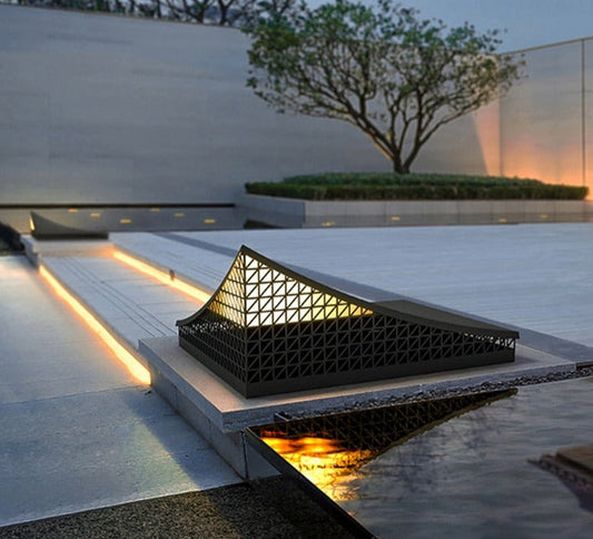 Orvia | Semi-Piramide Buitenlamp