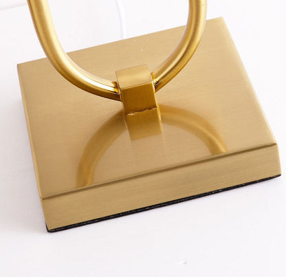 Auvion | Postmoderne Gouden Lamp