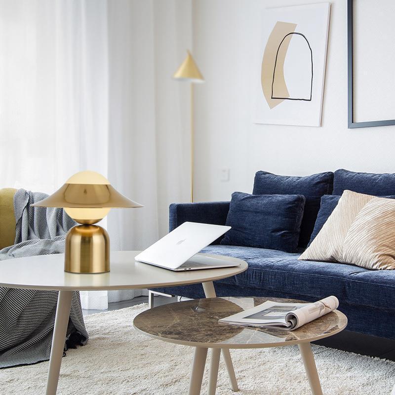 Lioris | Scandinavische Gouden Tafellamp