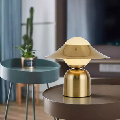 Lioris | Scandinavische Gouden Tafellamp