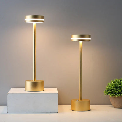 LuxeGlow | Design tafellamp | Draadloos oplaadbaar  Creëer sfeer met één aanraking