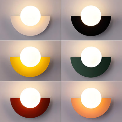 Everest - Noordse halfronde wandlamp