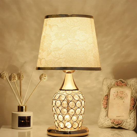 CRYSTALGLOW - Moderne tafellamp met kristaleffect