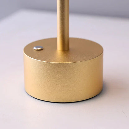 LuxeGlow | Design tafellamp | Draadloos oplaadbaar  Creëer sfeer met één aanraking