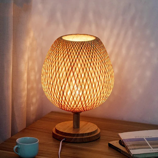 Handgemaakte vintage bamboe tafellamp | Elegant verlichtingsontwerp voor je huis