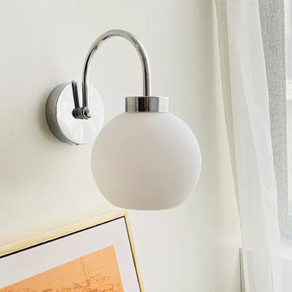 AuraBall | Elegante bolvormige wandlamp