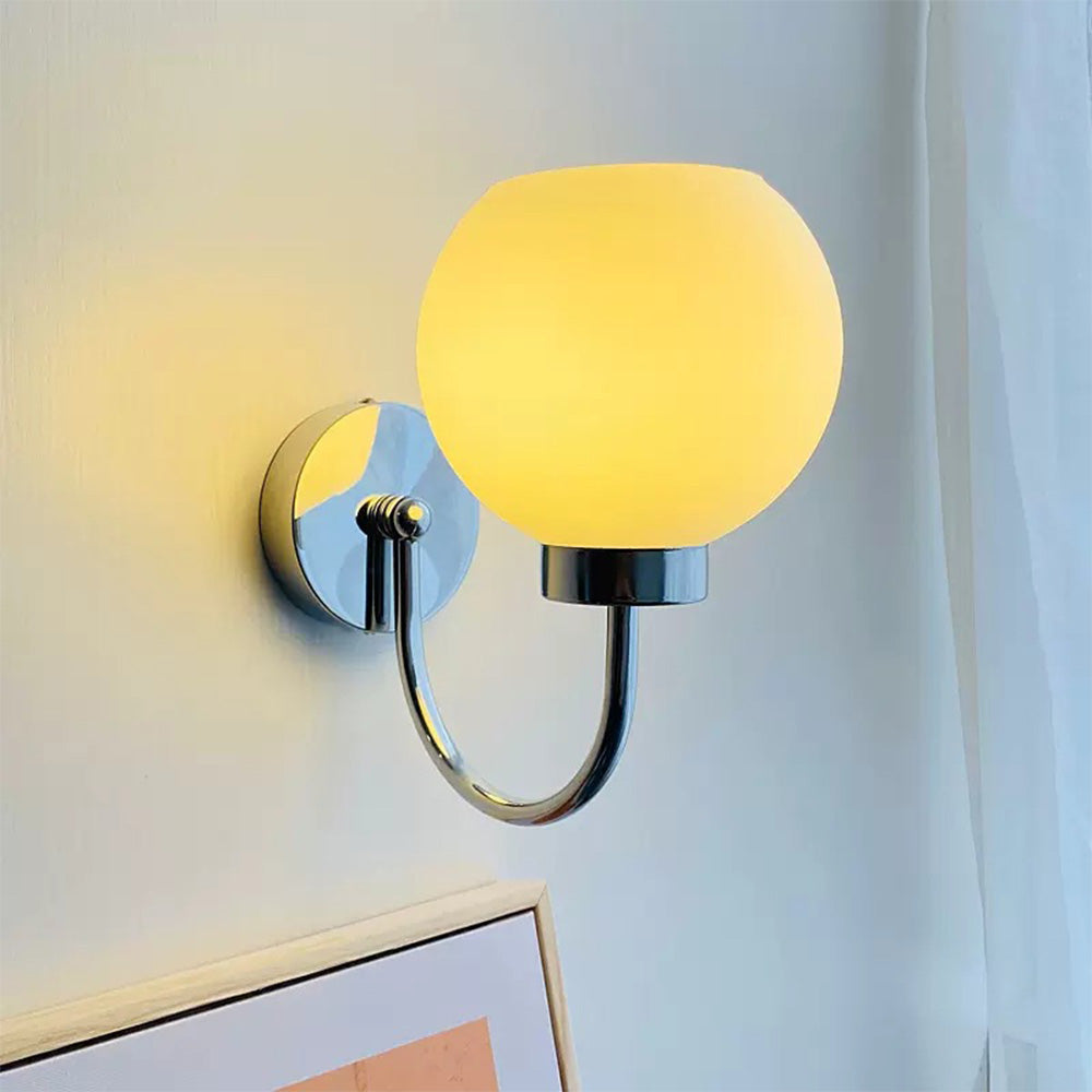 AuraBall | Elegante bolvormige wandlamp