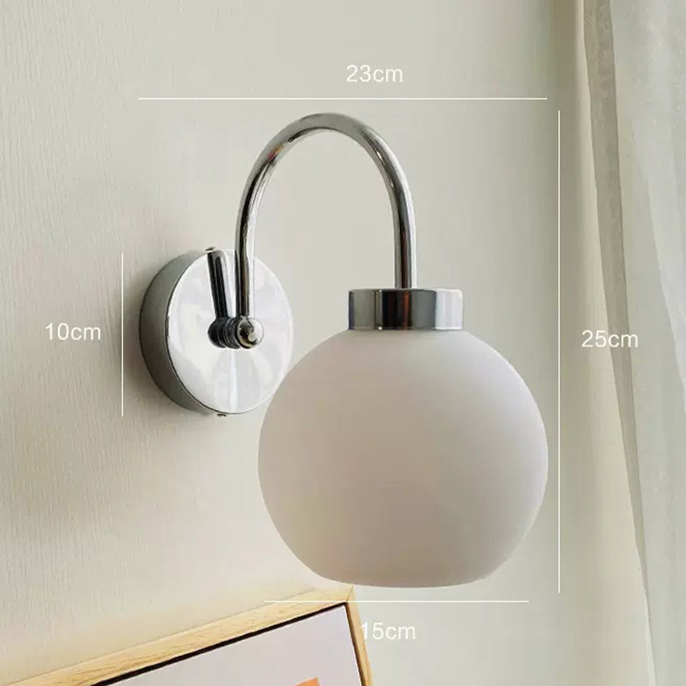 AuraBall | Elegante bolvormige wandlamp