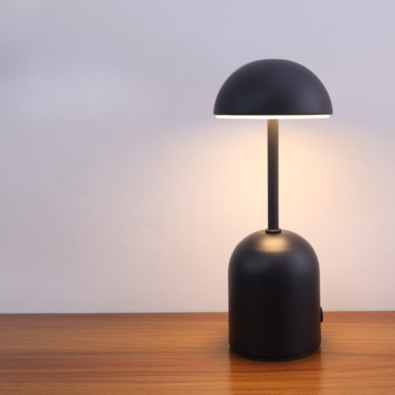 NordicGlow | Verstelbare Scandinavische lamp met metallic afwerking