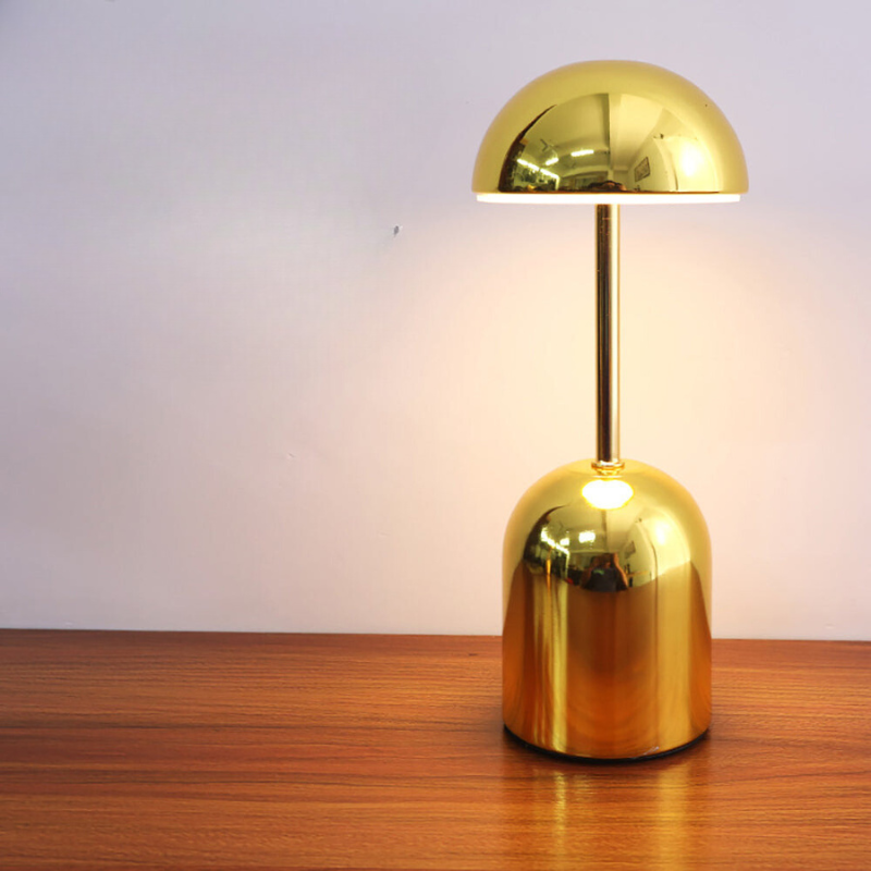 NordicGlow | Verstelbare Scandinavische lamp met metallic afwerking