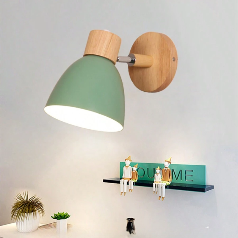 ChromaLux | Elegante Scandinavische houten wandlamp