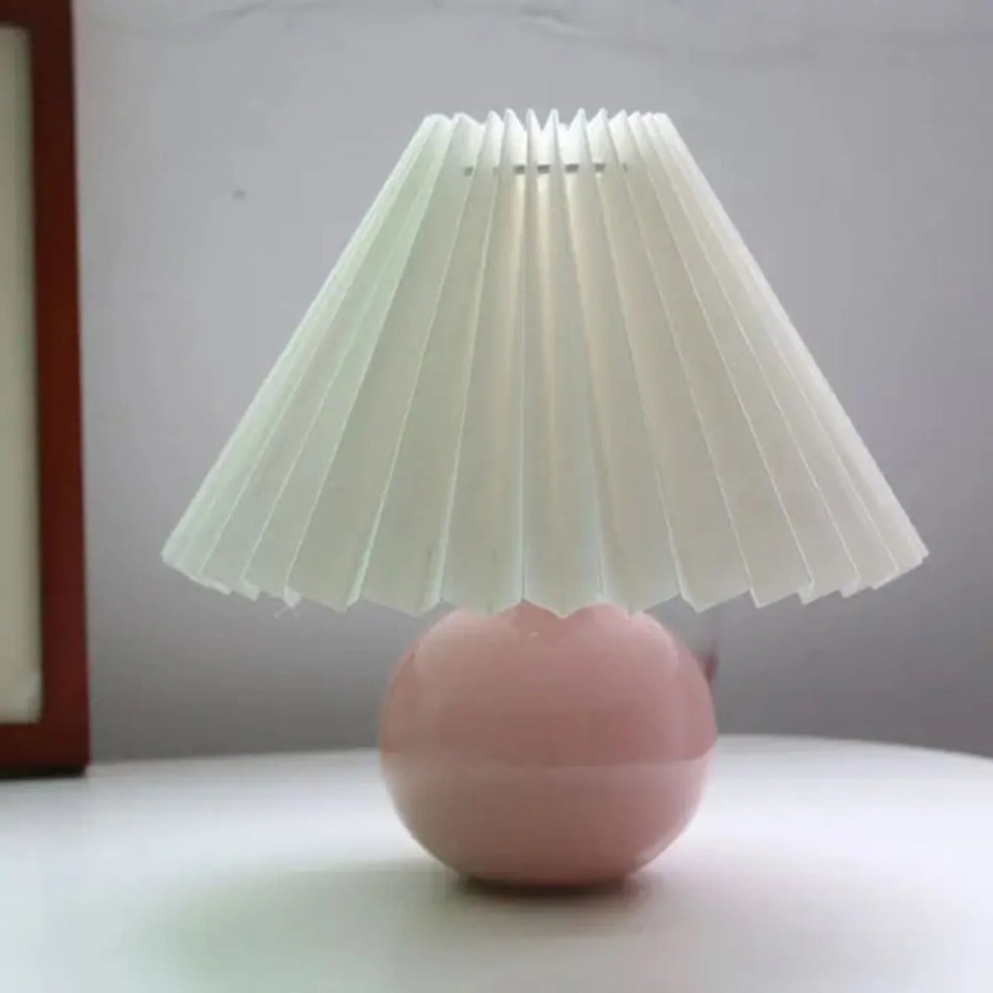 Antiek Geplooid - Vintage tafellamp met geplooide kap