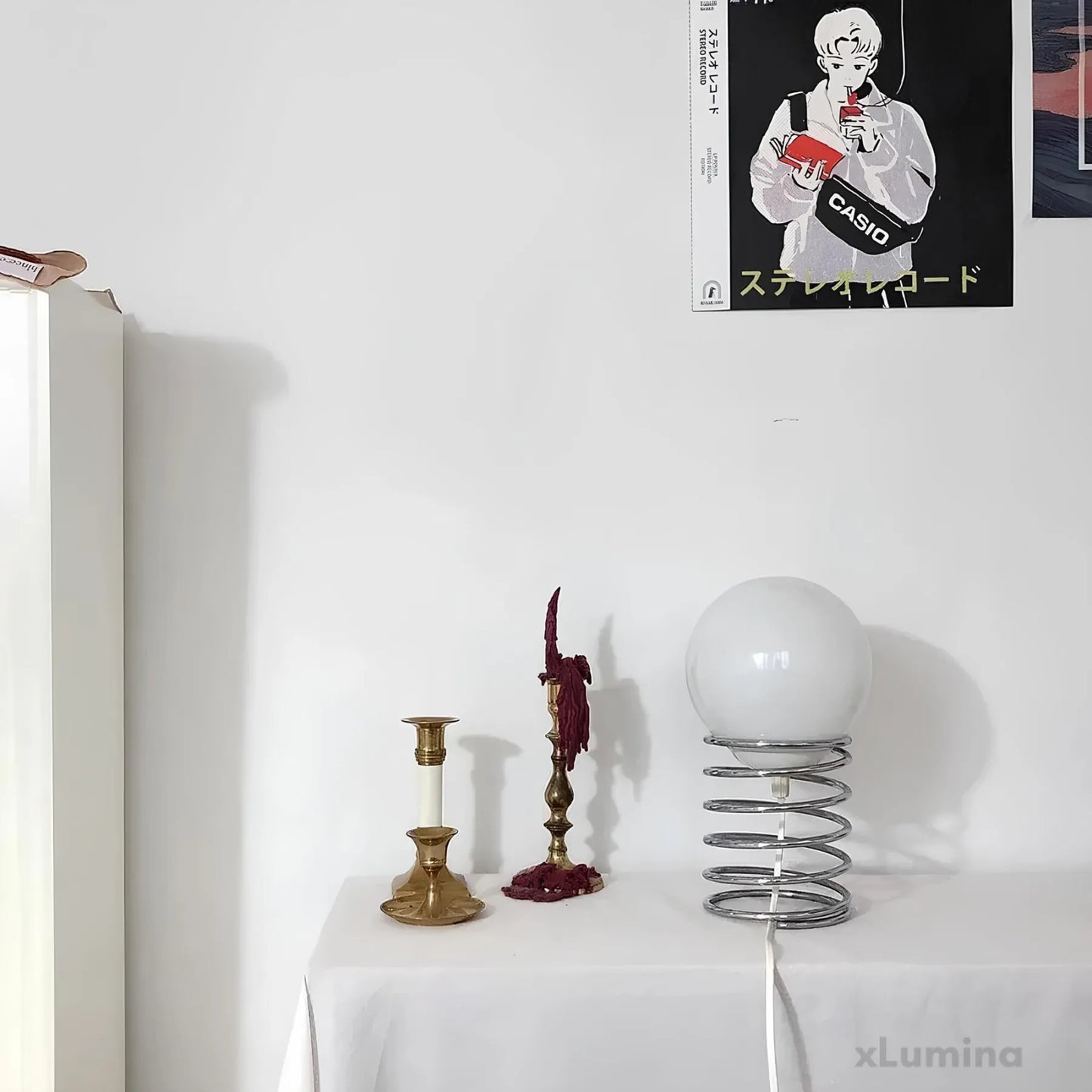 ArtisticStat - Metalen vederlichte glazen tafellamp