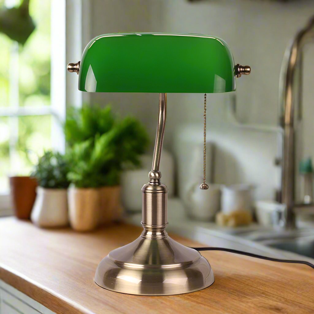 GlassElegance | Stijlvolle Glazen Tafellamp in Europees Design – Klassieke Woonkamer & Slaapkamer Verlichting