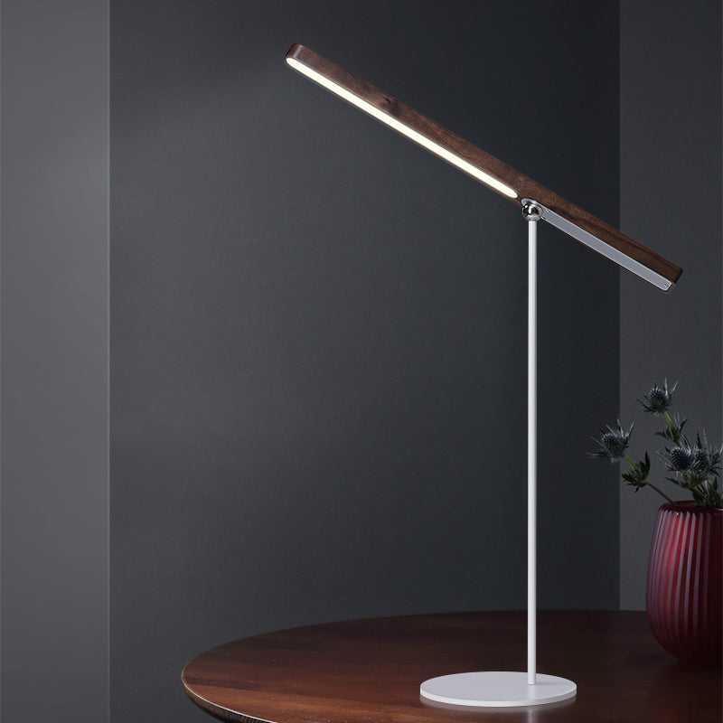 HolzSchlank | Stijlvolle slanke tafellamp voor een elegante en moderne sfeer