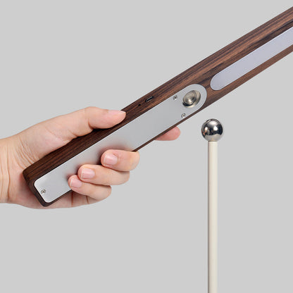HolzSchlank | Stijlvolle slanke tafellamp voor een elegante en moderne sfeer