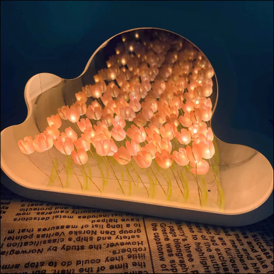 Eeuwige wolkspiegel tulpen - LED spiegel met oneindigheidseffect