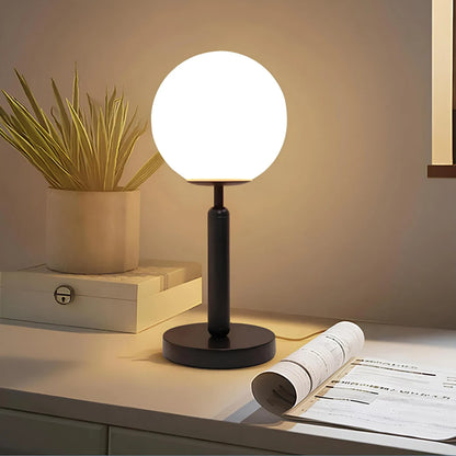 GlowSphere – LED Tafellamp met Glazen Bol & Messing Voet | Moderne Design Lamp voor Woonkamer, Slaapkamer & Kantoor