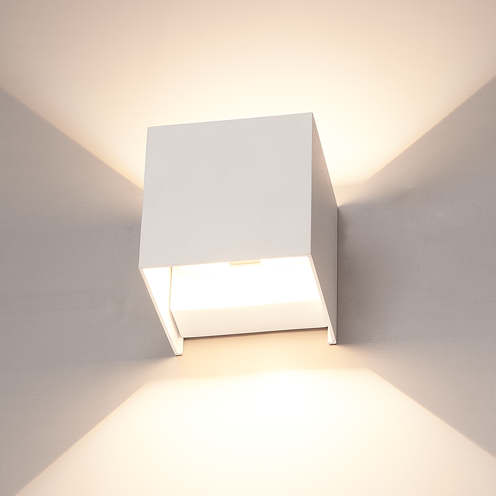BrightCube | Stijlvolle LED wandlamp voor moderne kamers