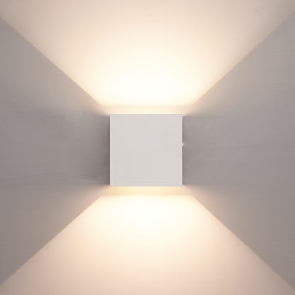 BrightCube | Stijlvolle LED wandlamp voor moderne kamers
