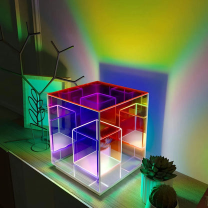Cubic RGB tafellamp - Modern ontwerp met kleurverandering