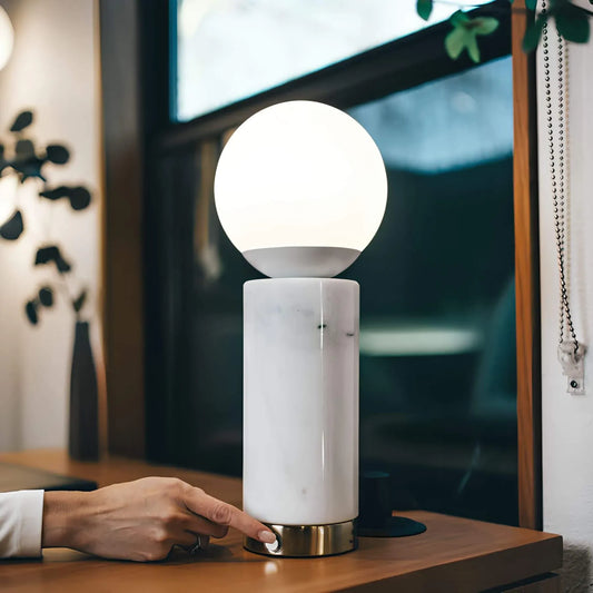 Marble Glow - Tafellamp met marmeren voet