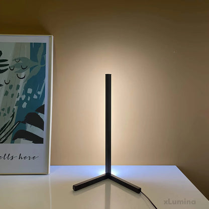 Minimalistische LED tafellamp