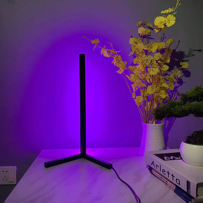 Minimalistische LED tafellamp