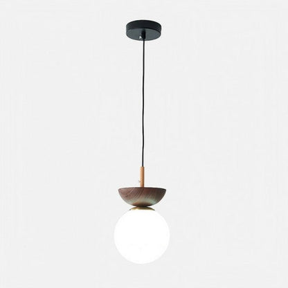 Scandinavische hanglamp van halfhout