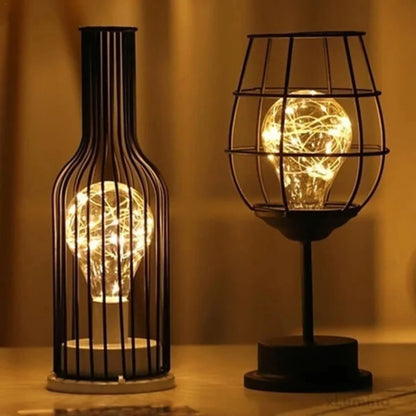 RetroEra - Minimalistische tafellamp Hohlla retrostijl
