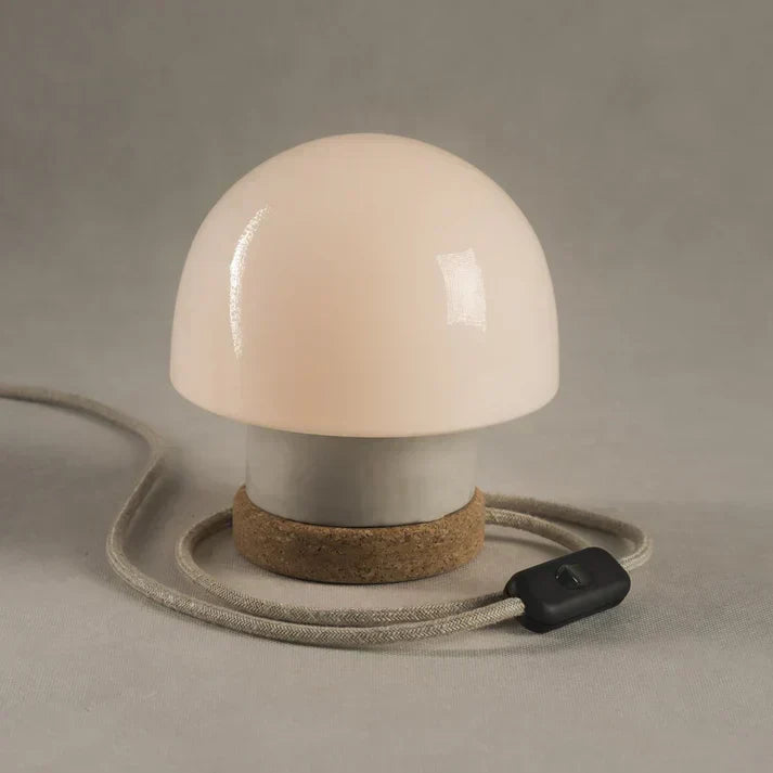 Retro paddestoellamp | Scandinavisch design met kurken voet