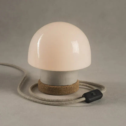 Retro paddestoellamp | Scandinavisch design met kurken voet