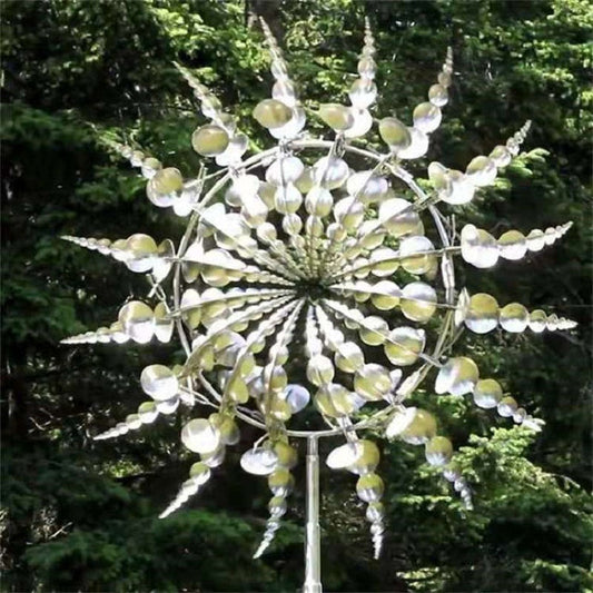 Unieke magische metalen windmolen