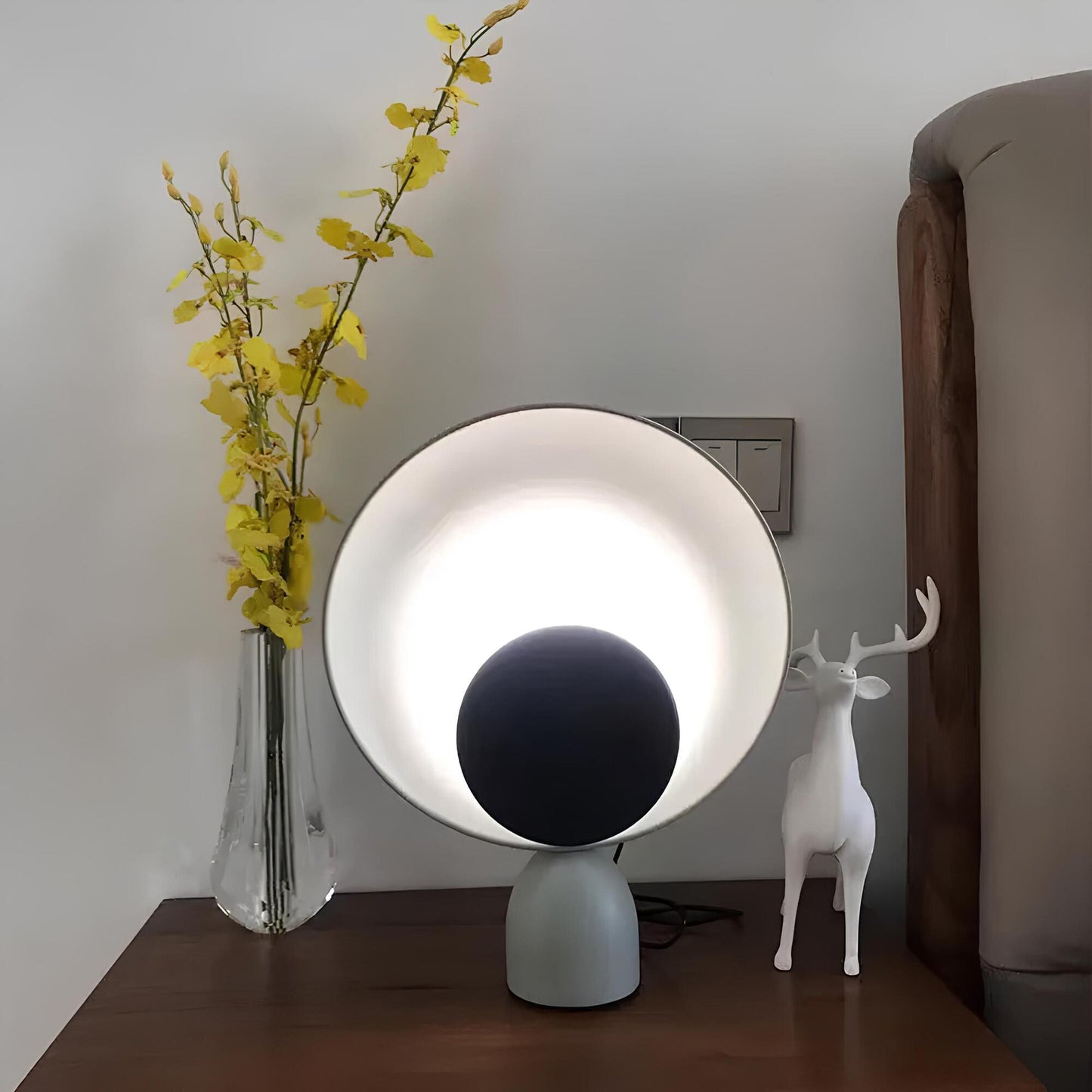 LuminousSphere - Elegante ronde LED tafellamp