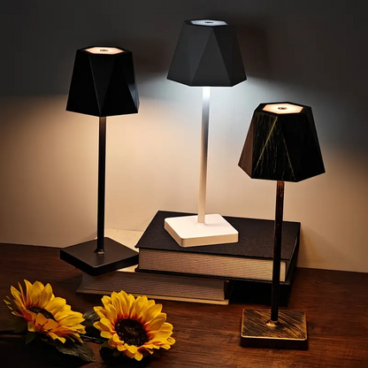 BrightEase | lichtgewicht draadloze bureaulamp